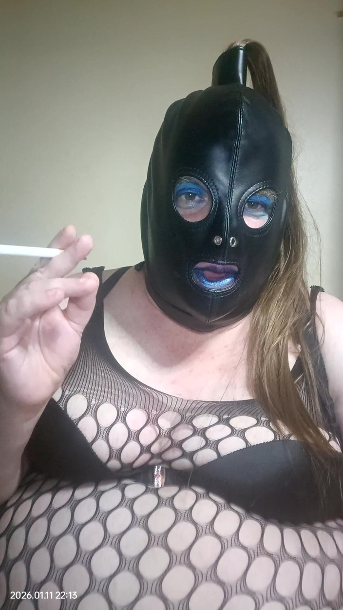 Stephanie-Nicole-TV: Bbw TV fuma e parla dei miei piani 2026