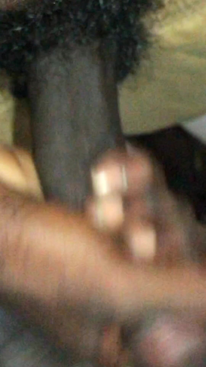 Master nuwan: Dünyanın en iyi büyük yarağı genç boğa ustası tuvalette mastürbasyon...