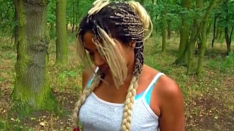NAUGHTYPOLSKA: Kote hitam besar dalam lidah meregangkan pepek blonde di dalam...