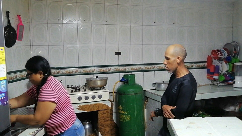 FLACO: Чоловік моєї подруги дуже кокетує, і я трахаюся з ним