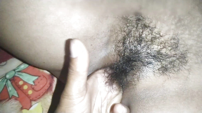 Shyam bharosh: Pepek dalam tangan menguasai pepek di dalam tangan pancutan mani...