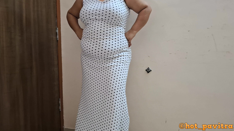 Hot Pavitra: Ich Im Whirte Kleid Liebe Die Gefühle