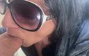 MILFy Calla: Orta yaşlı seksi kadın açık havada eğlence derlemesi, doğada seks...
