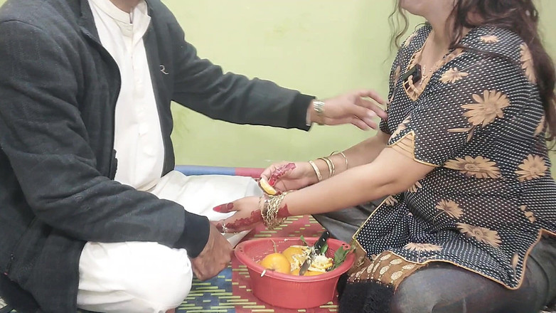 Pakistani CoupleX: Cặp đôi ấn độ cu to Ấn Độ Desi Ấn Độ Ấn Độ chơi kiểu chó