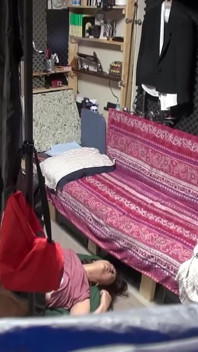 Karımın arkadaşı kaldı ve olgun cazibesi beni yavaşça yakınlaştırdı - bölüm 1