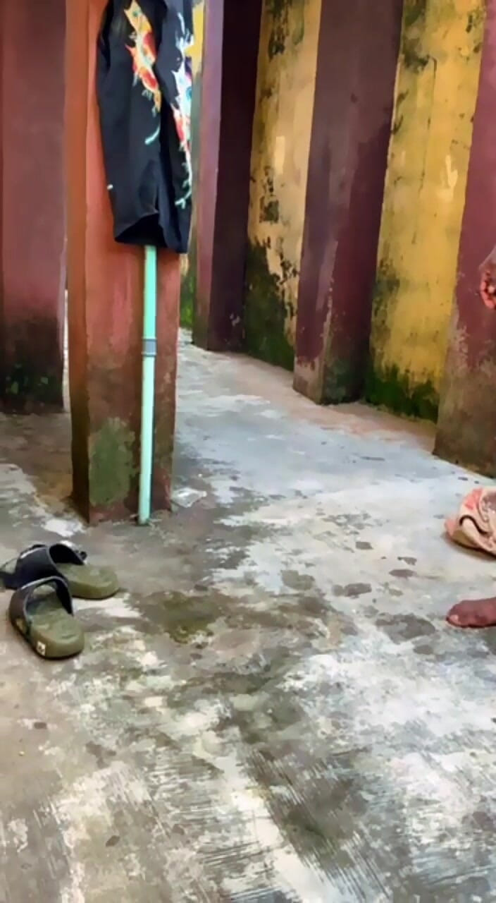 BLACKSHOOTERR: Futai În Afara Casei Doi Negrese..