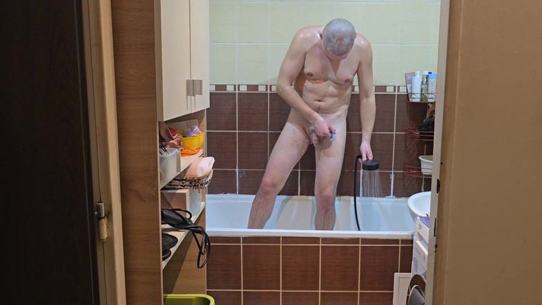 Fap_man93: Complete Transformation - Haarschnitt, Ganzkörperrasur &amp; Dusche