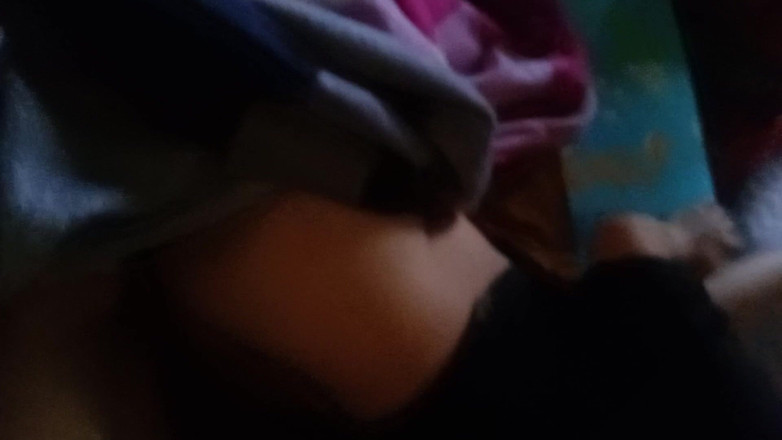 Anim: J’étais Allongé Sur Le Lit Avec Ma Sœur