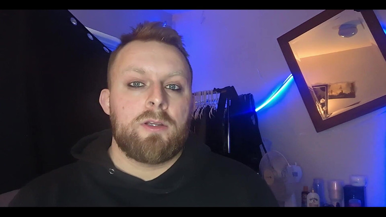 WolfgangWhite: ODGRYWANIE ROLI POV: Twój nauczyciel angielskiego cię dotyka