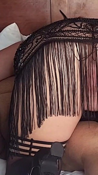 Kembalinya Happy Flapper yang Dibintangi Tonya Sinn