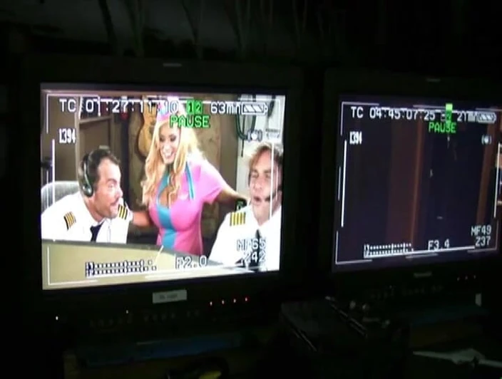 Adventures In Pornland: Prasyarat Penerbangan Bts2