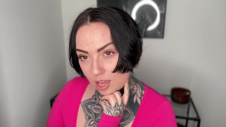 Miss Valentina: Faible pour les cheveux noirs