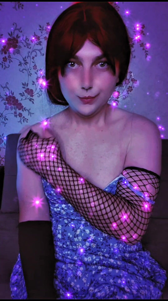 Kitty_Cross: Dělám pózu, která odpoutává moje vnitřní diva!