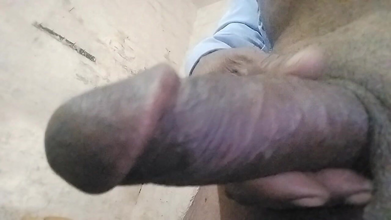 A_k_93152: Bite indienne bien dure