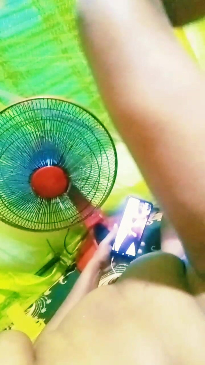 Hasanlizuy: Chodil jsem kolem místnosti se svou ženou a měl sex