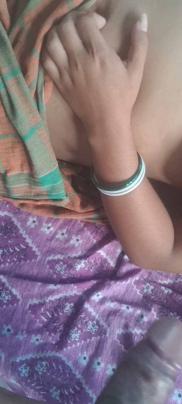 Localsexlove011: Desi assam bhabi große möpse und Devar großer schwanz
