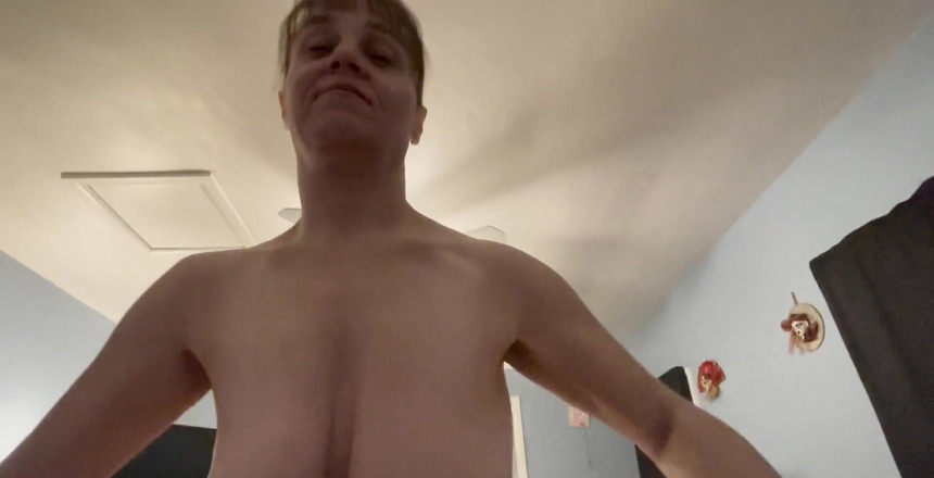 Sweet Marie: 不同的第一人称视角风格，所以你可以想象那是你！希望你喜欢！！