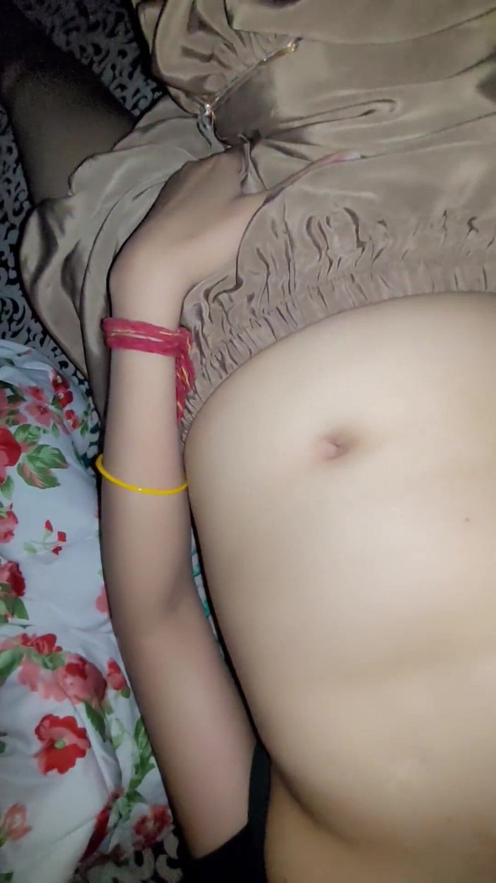 Roobi sharma: Desi Village Girl Homemade Sex 3