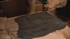 Mark Hannes: नग्न कूबड़ बिस्तर हस्तमैथुन