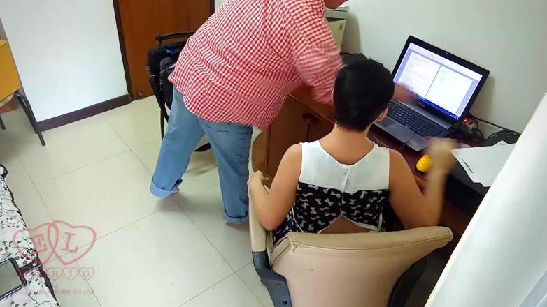 Strange stepfamily: Adakah awak mahu menjadi pekerja saya? Video penuh