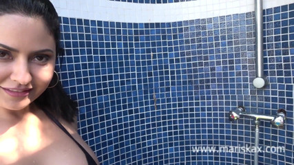 Mariska x: Анальний трах на відкритому повітрі для Mariska у відео від першої особи