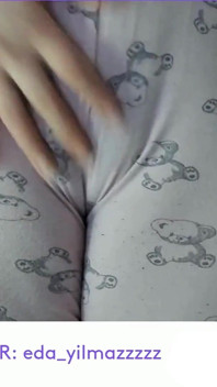 Camel Toe – Masturbace v pyžamu – turecké porno – turecká MILF
