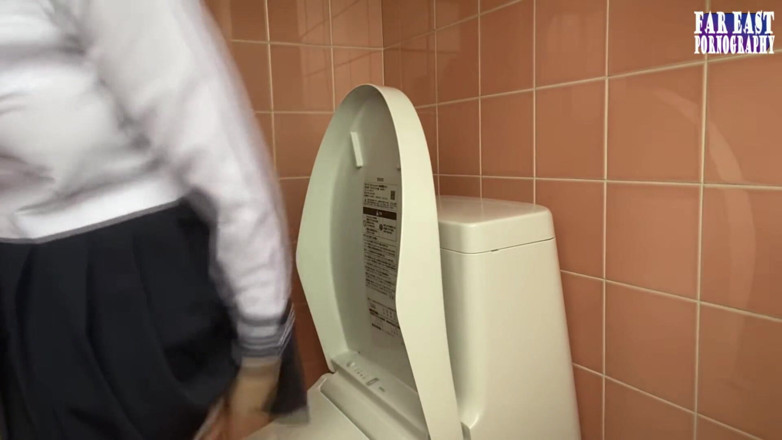 Far East pornography: Panenka jako blaženost s bledou prsatou škádlení na hravém odhaleným rande, část 3