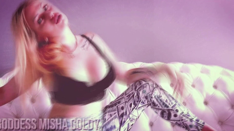 Goddess Misha Goldy: Fumar hipnotiza com cum-p a y contagem regressiva!