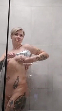 Mistress Takes a Shower
