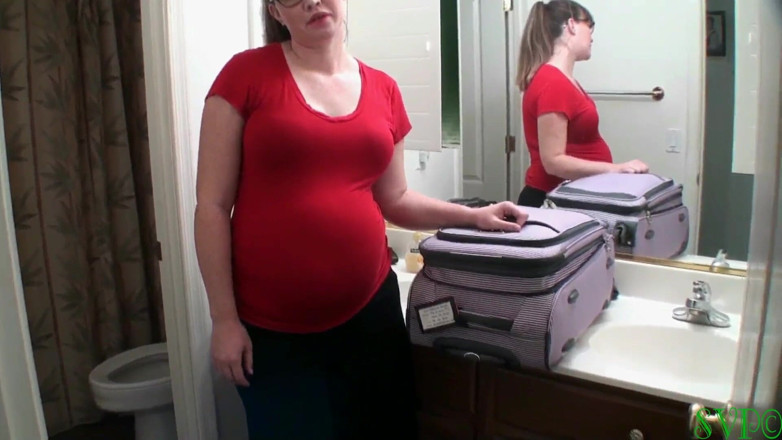 Pregnant amateurs: saadhe chhah mahine ki meri garbhavti sauteli beti ko dekh...