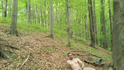 kickerscooter: Je le poursuis parmi les feuilles