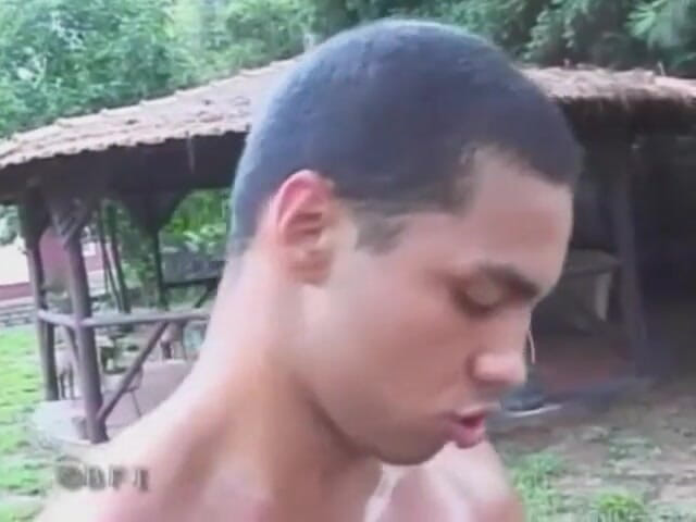 Just Boys: Caídas n bolas 9