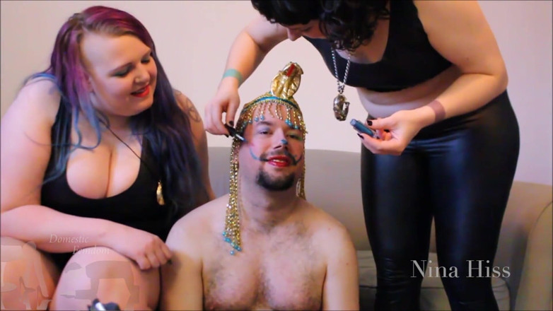 Domestic femdom: Tijd voor je close-up
