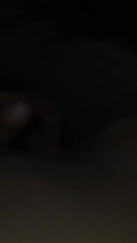 Girlfriend Ki Garam Chut Mein Fingering Se Squirt