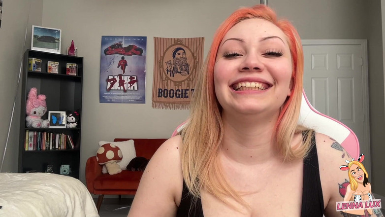 Lenna Lux: गुलपिंग और बेलचिंग