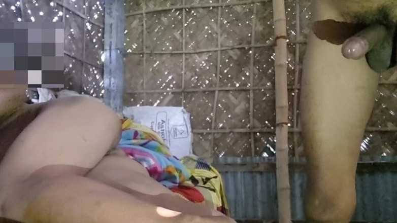 Jesmina: Bengaalse vrouw harde anale neukpartij