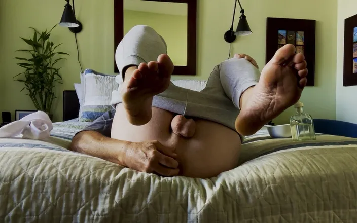 Barefoot Blake: Naughty Snack Time