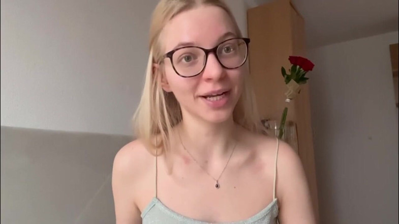 Goddess_Bella_Rae: Mi opinión sobre hombres sumisos