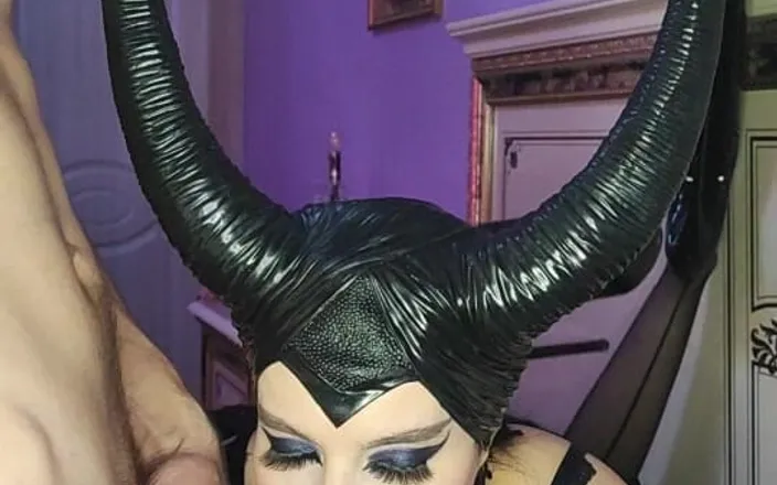 Princess18_: Succubus Totally Ignores Big Dick