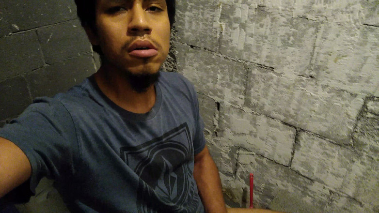 AlexAlejandro13: My Zakar Looks Big