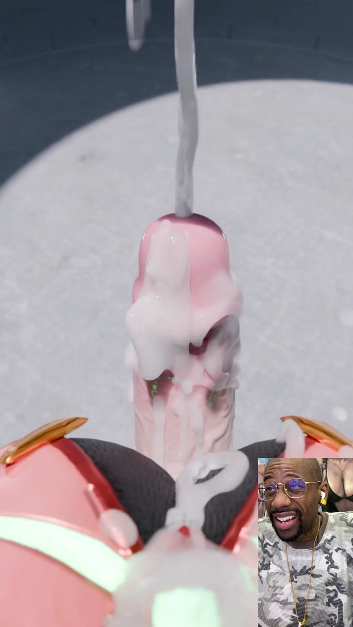 L6RD7BLU3 FUTA: 내 자지를 빨고 빨아주는 거유녀