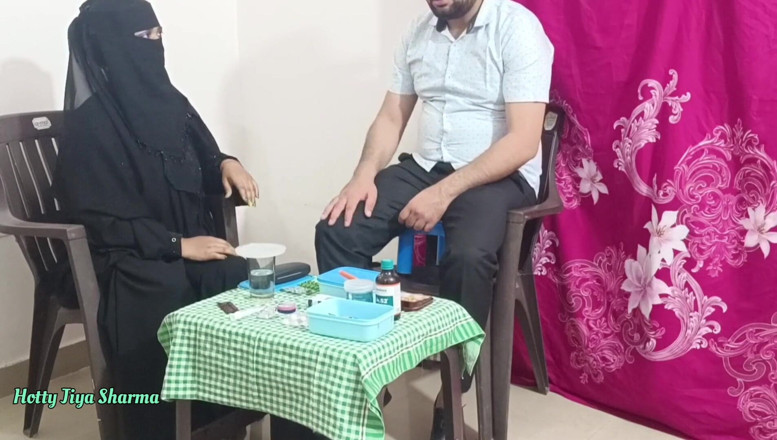 Hotty Jiya Sharmaa: Wanita Muslim dikongkek oleh doktor di hadapan suaminya kerana dia...