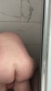 Compilation d’entraînement anal amateur avec ma copine