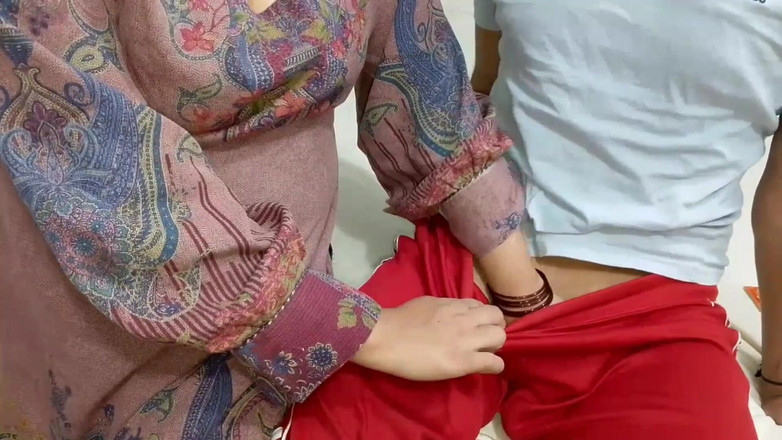 QueenbeautyQB: Madrasta e enteado em vídeo de sexo depois de muitos...