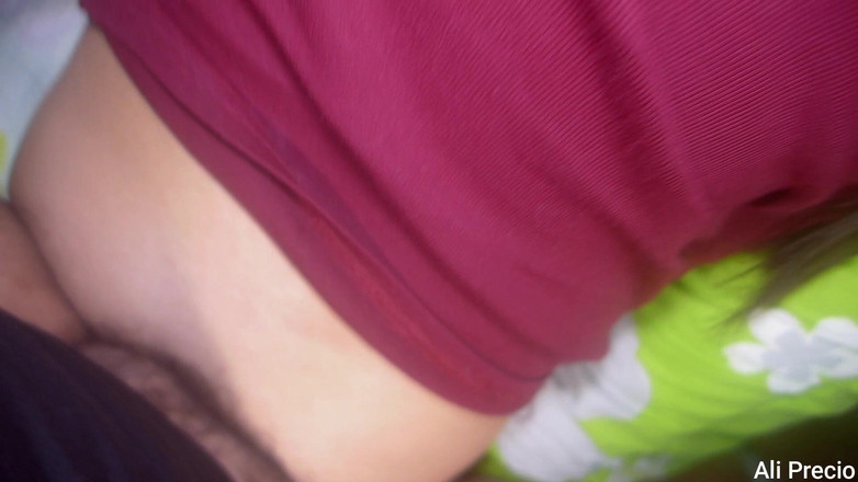 Ali Precio: 夫が私のきついお尻のためにとても硬いアナルをする