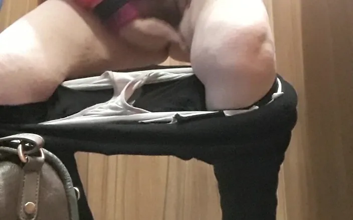 WEBREGINETTA2023: Masturbation in the Mall