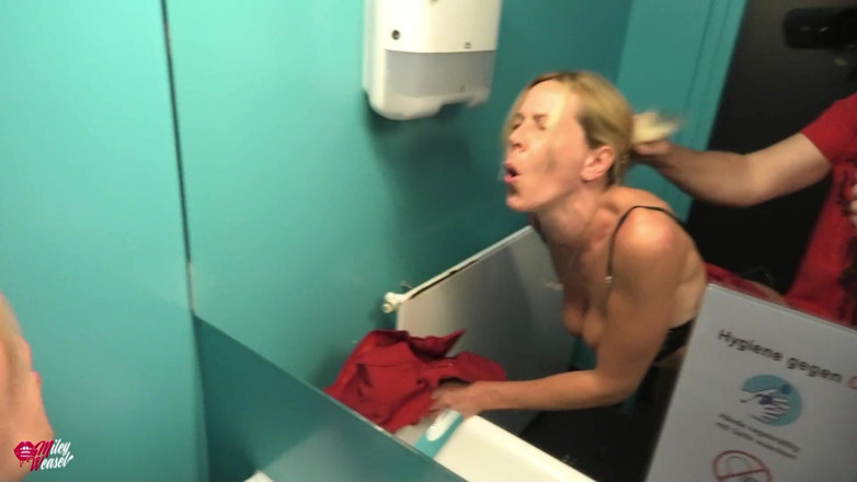 Miley Weasel: Blonde Office Slut Fucked in Company Toilet!!