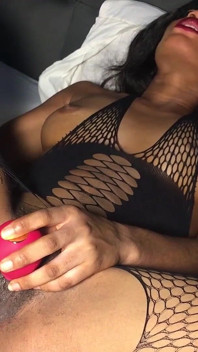 Memekku dientot habis-habisan sama pacarku yang lagi sange berat