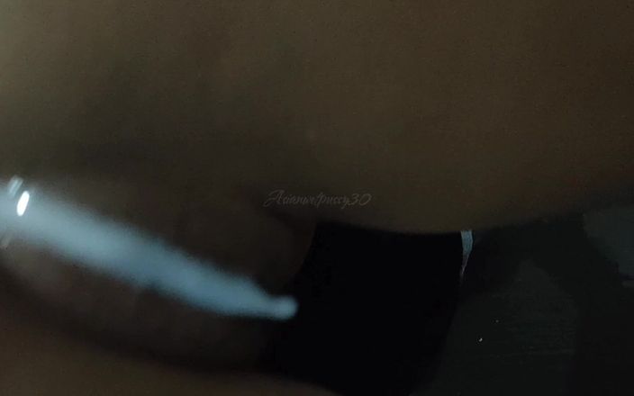 Asianwetpussy30: Asianwetpussy30 -pt.2 Hot Maid ge en extra service till sin chef