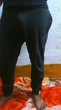 Dillí nadržená švagrová šuká švagra v noci.